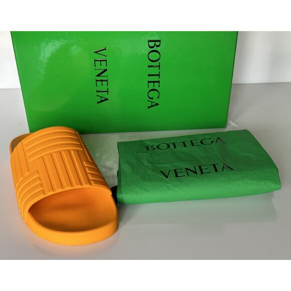 Bottega Veneta Men\'s Rubber Tangerine Slides Sandals 9 US (42) 690105 NIB $420